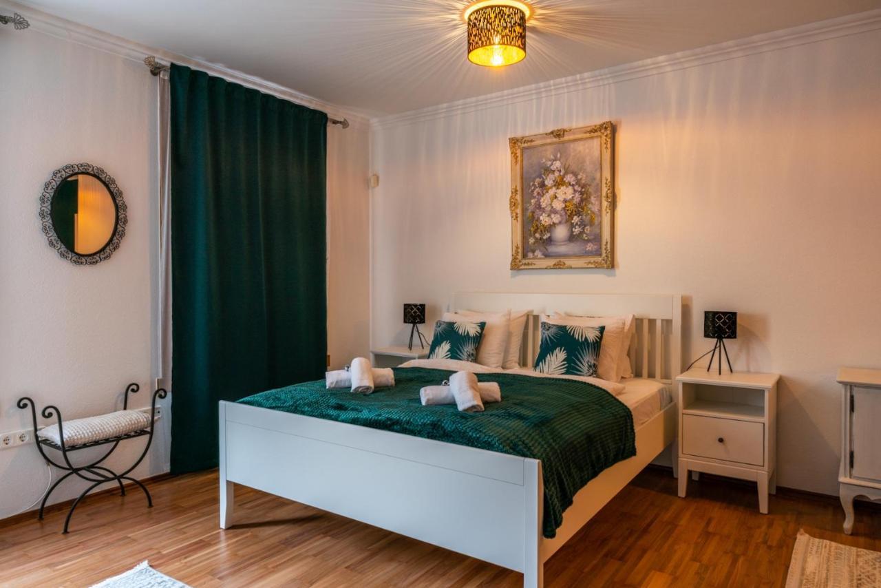 Romantic Studio Secret Garden Budapešť Exteriér fotografie