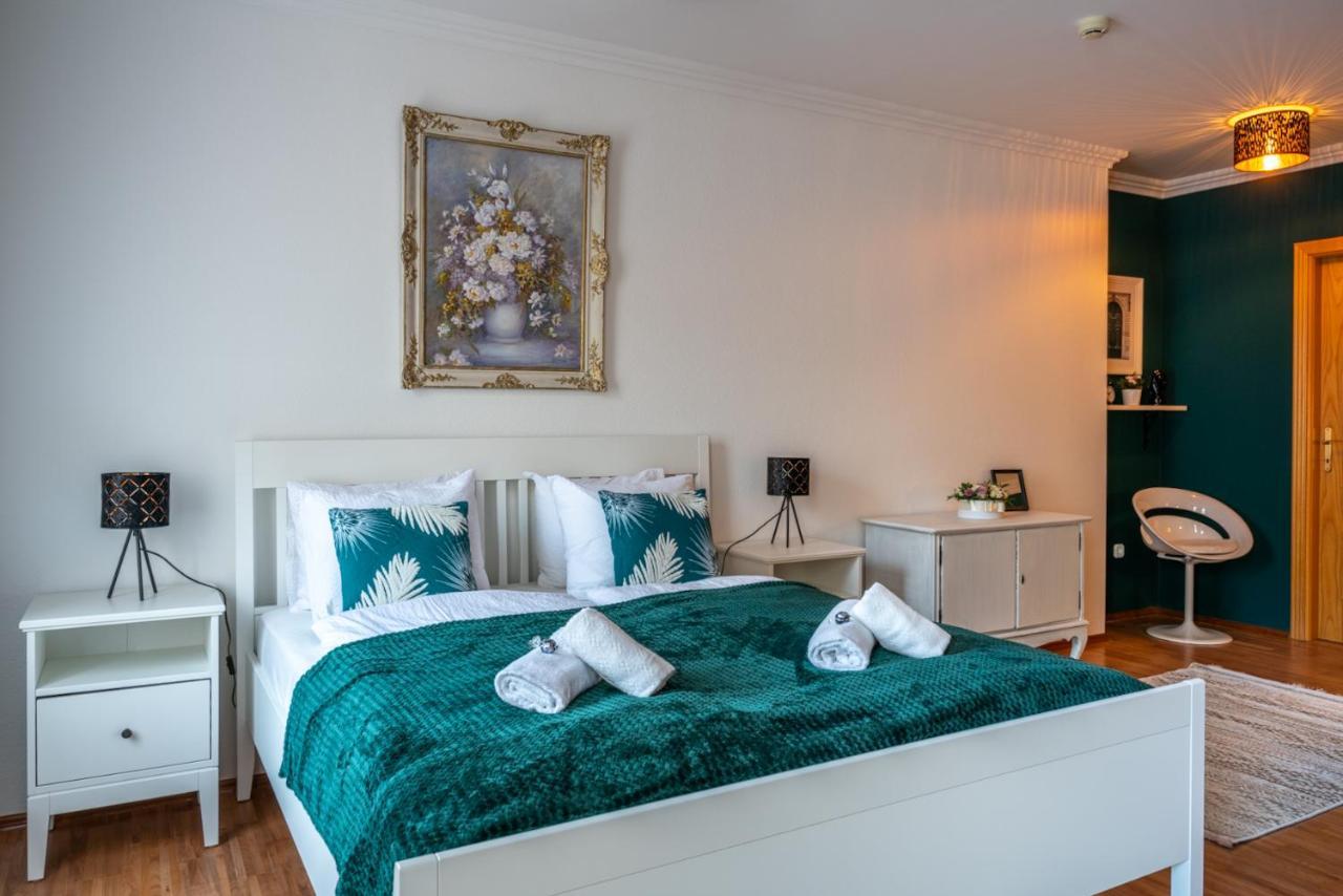 Romantic Studio Secret Garden Budapešť Exteriér fotografie